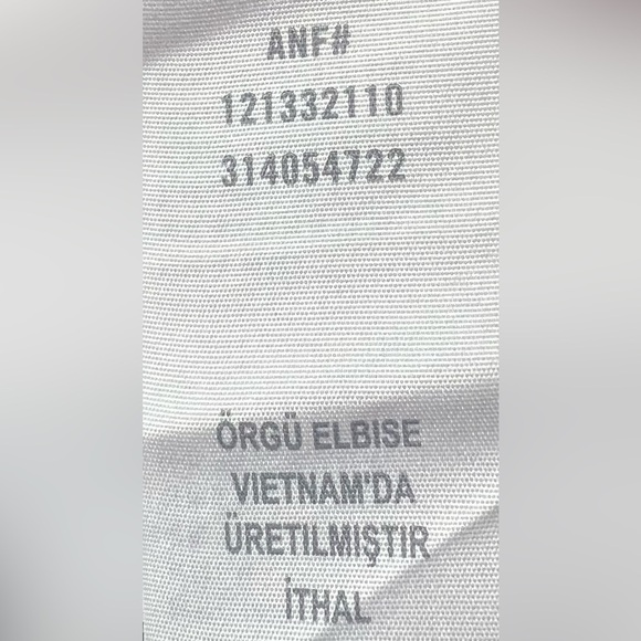 A&F Abercrombie Navy Golf Shirt, Men’s Medium, Muscle Fit - Picture 5 of 5